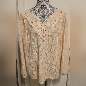 Torrid Ivory Embroidered Lace V Neck Long Sleeve Blouse‎ Size 1/1X